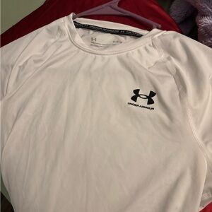 Under Armour women’s White Performance Shirt